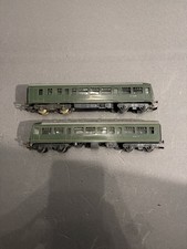 Vintage Tri-Ang OO Gauge R157 and R158 BR Green Diesel Power&Dummy Coach - 280
