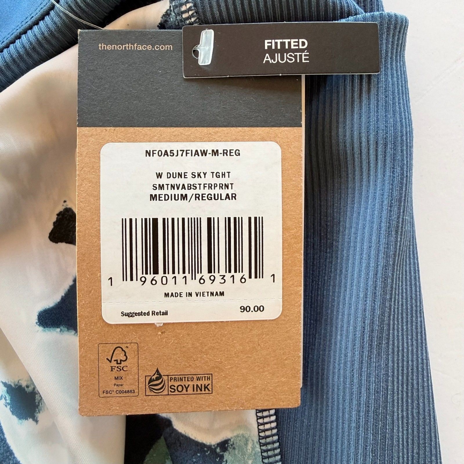 NEW The North Face Women's Abstract Watercolor Dune Sky Leggings in Blue Size M thumbnail 10