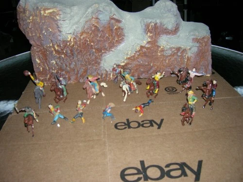 MARX VINTAGE COWBOYS MOUNTED 1950'S LOT 60MM PAINTED PLAYSET