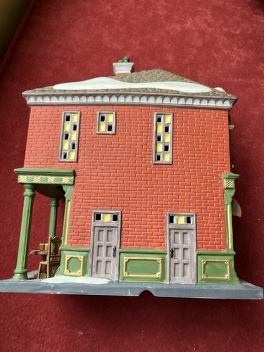 Department 56 Christmas In The City Molly O'Brien'S Irish Pub - - Picture 4 of 8