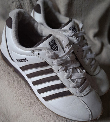 K-Swiss White Brown Striped Lace Up Low Top Men's Athletic Sneakers