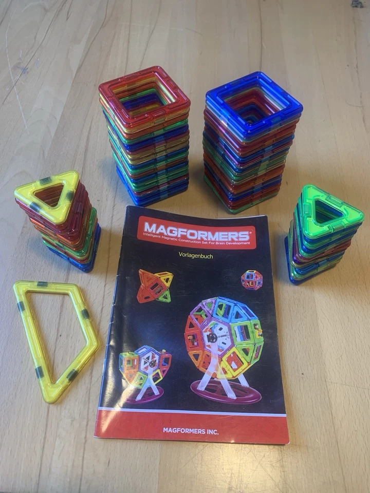 Magformers Set 64 Teile mit Vorlagenbuch Vierecke Dreiecke etc. Magnete Bausatz - Bild 2 von 4