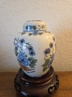Japanese Hand Painted Porcelain GREEN LOVING BIRDS Ginger Jar & LID — photo 6