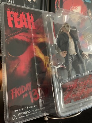 2009 Mezco Cinema of Fear Friday The 13th Remake Figure Jason