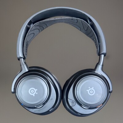 SteelSeries Arctis Nova 7 Wireless Over-Ear Gaming Headset - Black (5C)