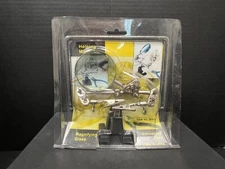 HELPING MAGNIFIER MAGNIFYING GLASS SEALED NEW ITEM NO. 00319