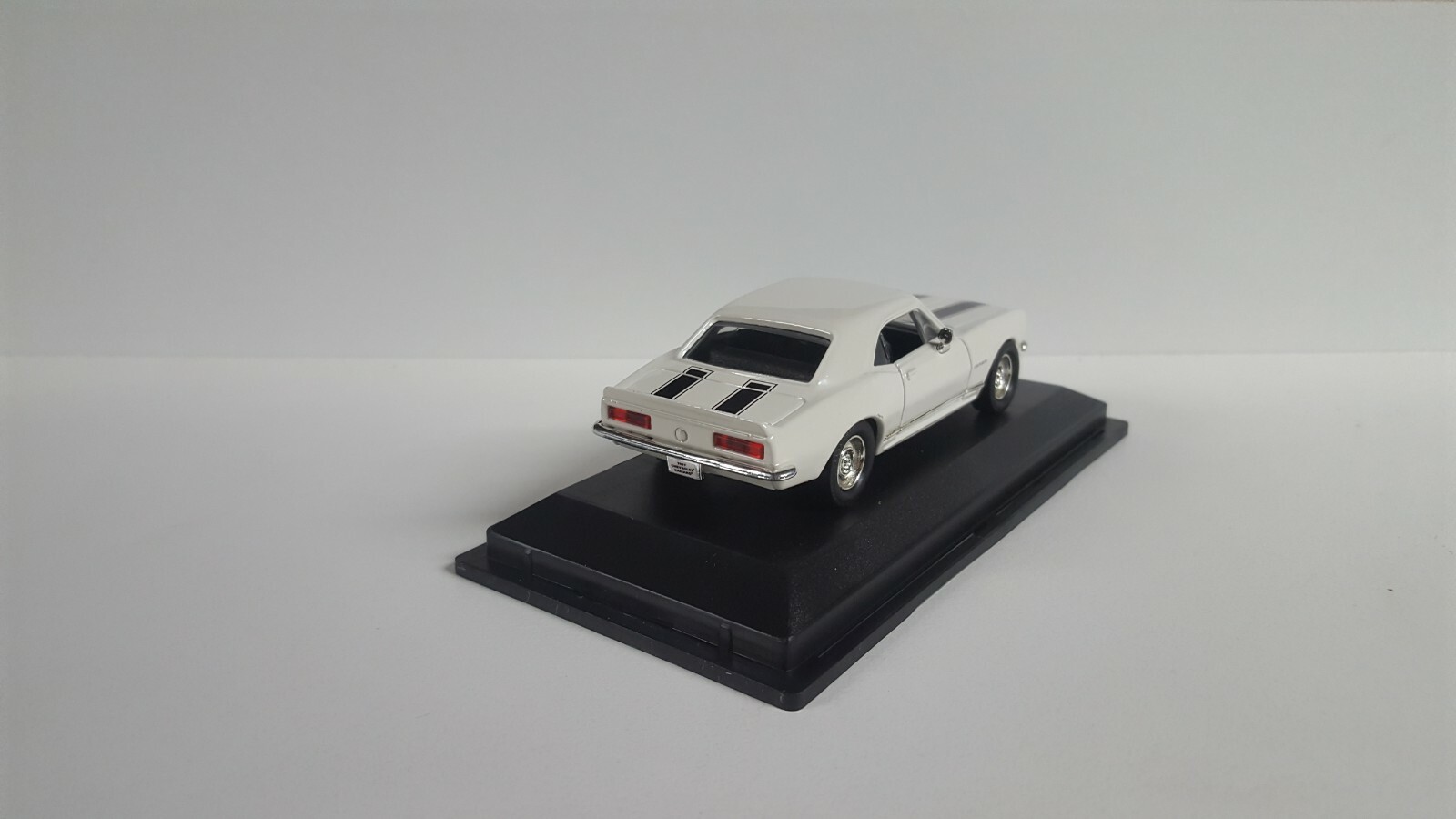 Picture 4 of 4