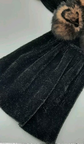 Gorgeous Women’s Scarf Black Velour with Rabbit Pom Pom Fur Accents 3' Long - Picture 3 of 7