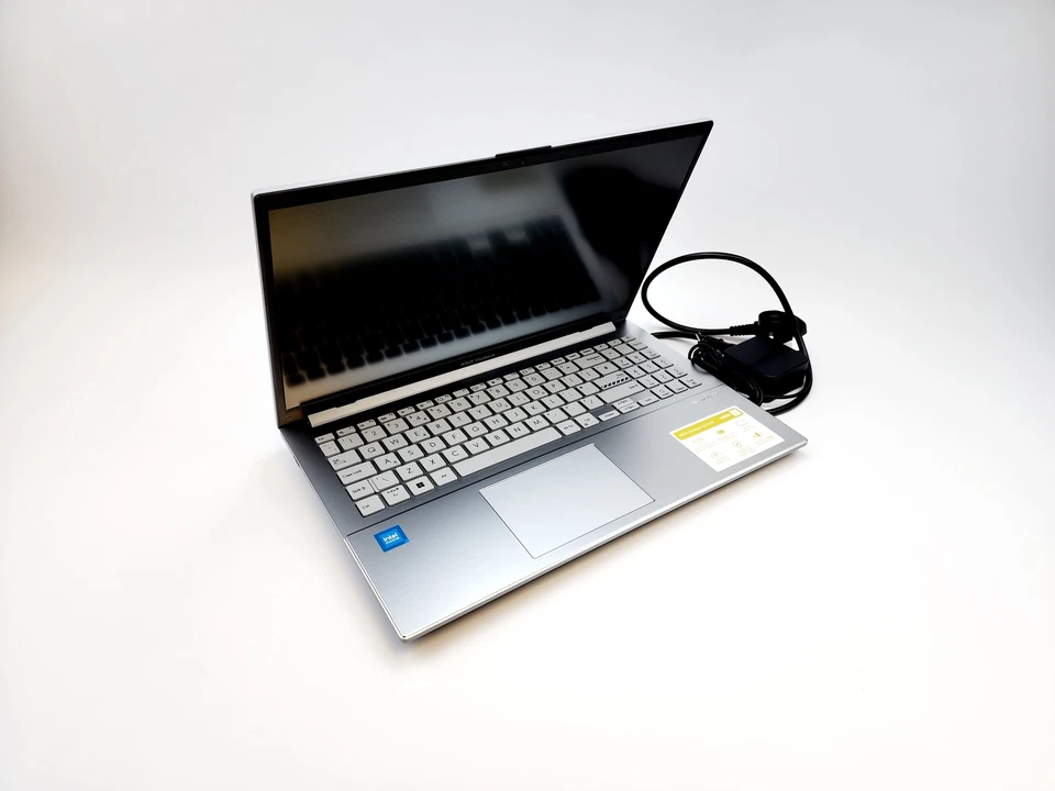 Asus Vivobook Go 15"128GB UFS SSD Intel N100 4GB DDR4 E1504GA Silver Very Good - Image 3 of 4