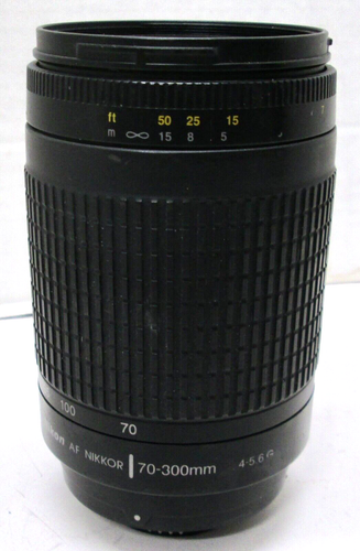 Nikon AF G Zoom-Nikkor 70-300mm f/4-5.6 FX Lens - Parts/Repair - 第 1/4 張圖片