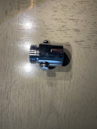 Grohe 95866000 VÁLVULA DE ENCENDIDO/APAGADO 2,2 GPM cromo en línea control de volumen duchas de mano - Imagen 4 de 7