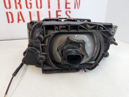 Dodge Shadow Plymouth Sundance Headlight Passenger Side 4451508 - Picture 6 of 9