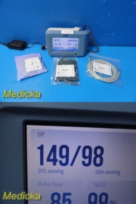 2012 Midmark IQ Vitals IFD4004 Vitals Monitor W/ Leads & AC Adapter ~ 33442