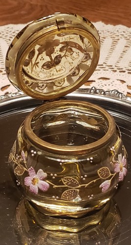 ANTIKE BÖHMISCHE MOSER GLAS EMAILLIERTER SARG TRINKET BOX GRÜN. SCHÖN! - Bild 13 von 16