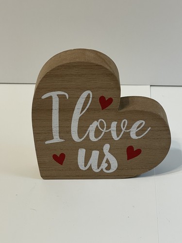 Heart shaped Table Decor “I Love Us”