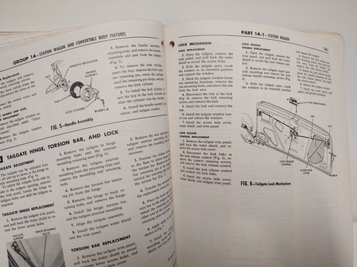 Original 1961 Ford Car Shop Manual Ford Motor Co - Picture 16 of 22