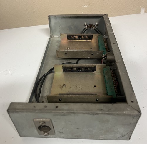 Vintage API 200‑Series Dual‑Slot Card Chassis Hardwired Original Edge Connectors - Picture 3 of 4