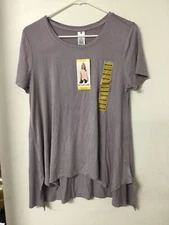 Active Life Women’s Short Sleeve, Split Side T-shirt. Lilac Color. NWT