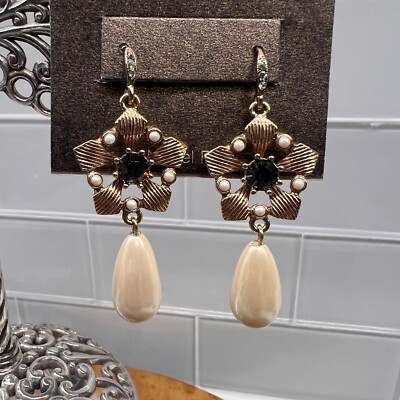 Vintage Carolee Lux Pearl Dangle Drop Earrings Cream Pearls - Main Image