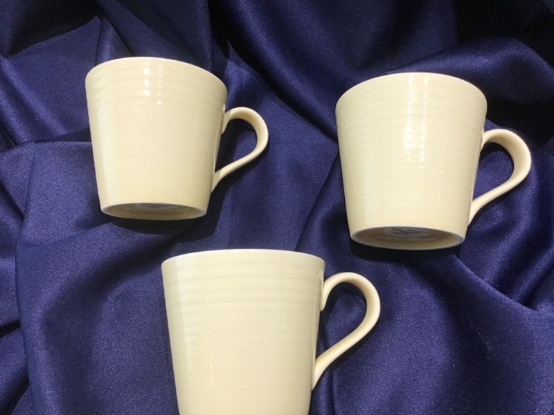 ROYAL DOULTON GORDON RAMSAY MAZE set of 3 MUGS YELLOW never used! NEW EXCELLENT!