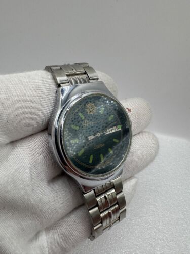 Orologio uomo vintage URSS epoca sovietica SLAVA modello russo flotta marina quadrante nero - Foto 8 di 11