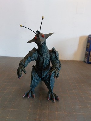 X-PLUS Big Space Monster Guilala Vinyl Figure Kaiju Articulated