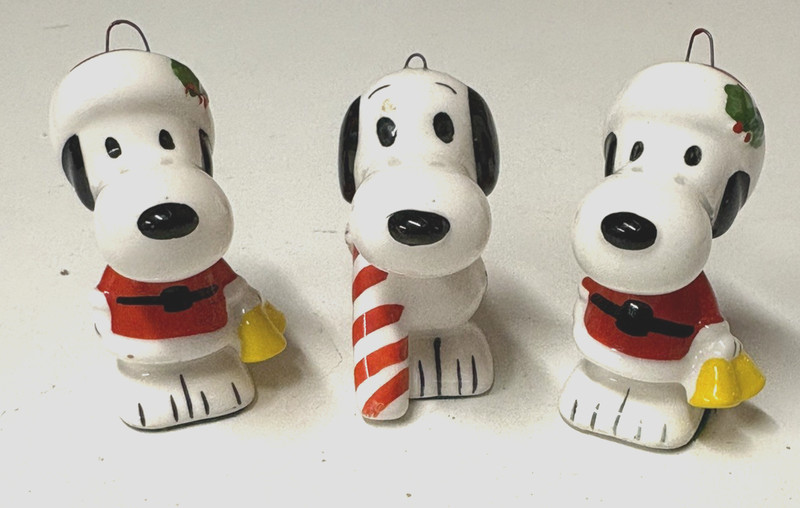 Set of 3 Vintage Snoopy Peanuts Christmas Ornaments United Features Syndicate!!!