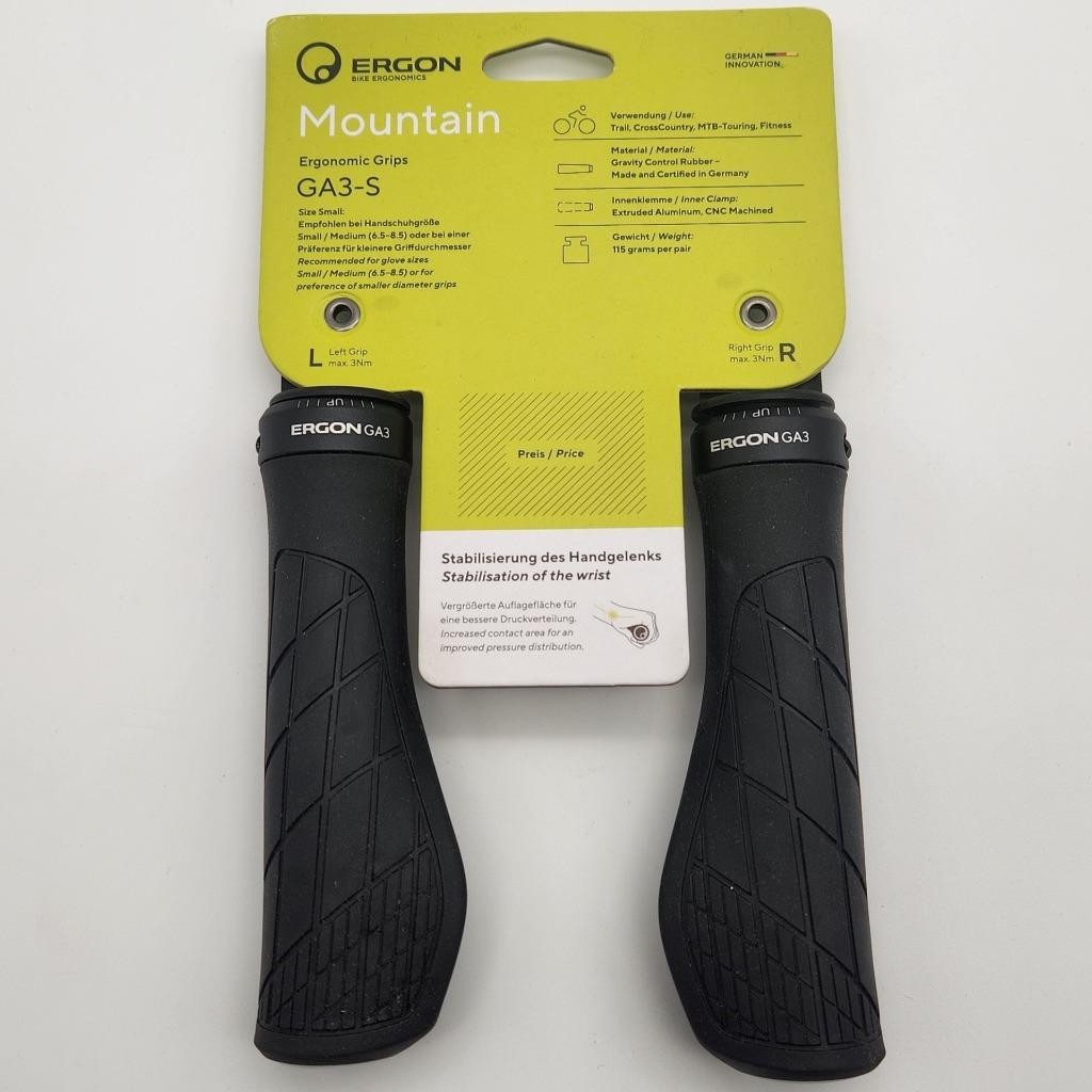 Ergon GA3-S Small Lock-On Black Bicycle Grips Open Package