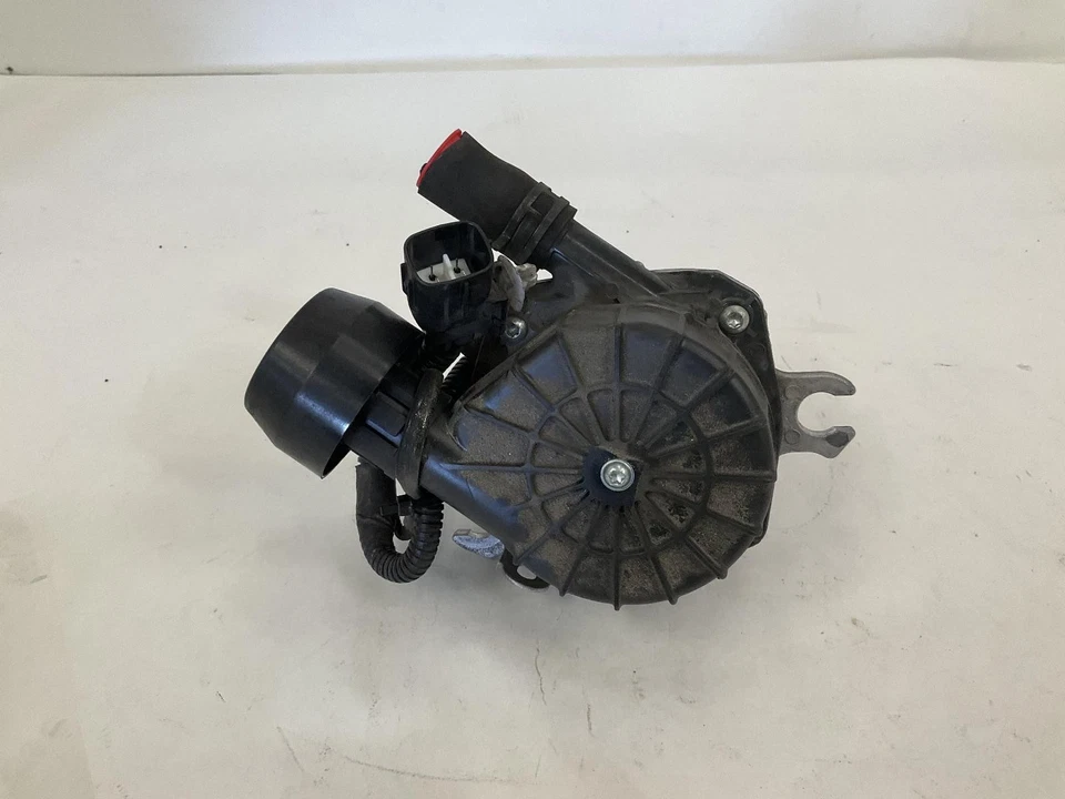 2012-2024 Toyota 4 Runner Air Pump 17610-0c030 OEM 2017 Foto 2 de 4