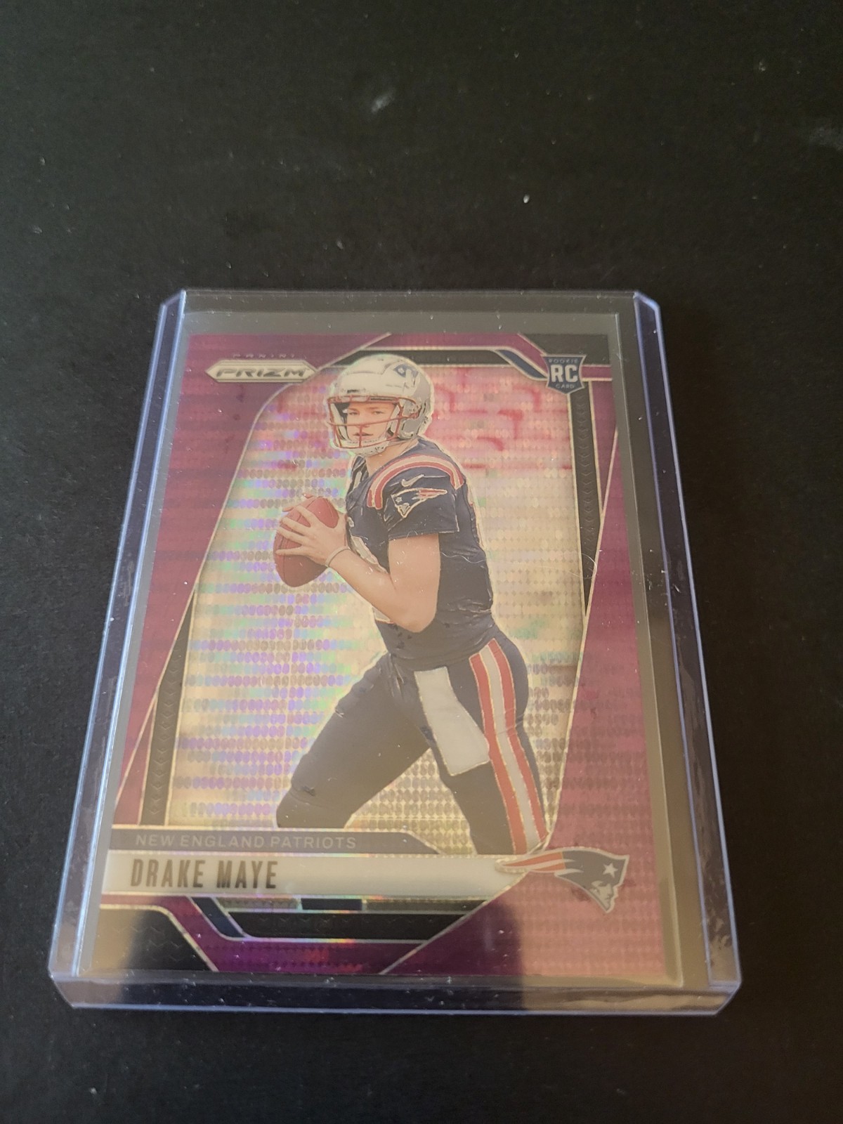 2024 Panini Prizm - Rookies Drake Maye #329 Pink Wave Prizm (RC)