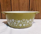 vintage Pyrex 475 B avacado green crazy Daisy Spring 2 1/2 quart