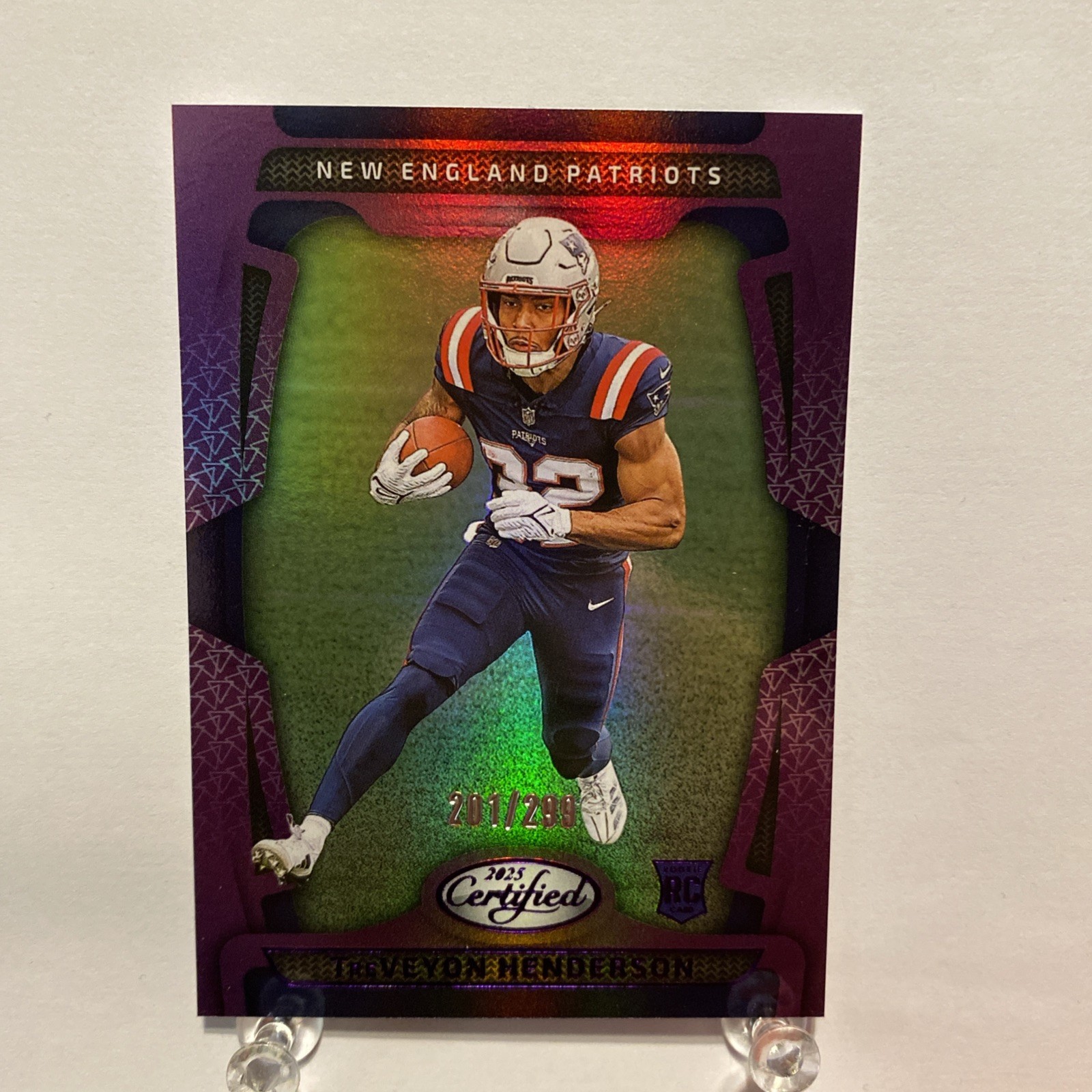 2025 Panini Certified Football TreVeyon Henderson RC purple /299 Patriots #144