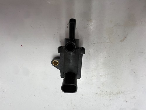 OEM NAPA Echlin Ignition Vapor Canister Purge Solenoid 2-283700 Black - Picture 3 of 6