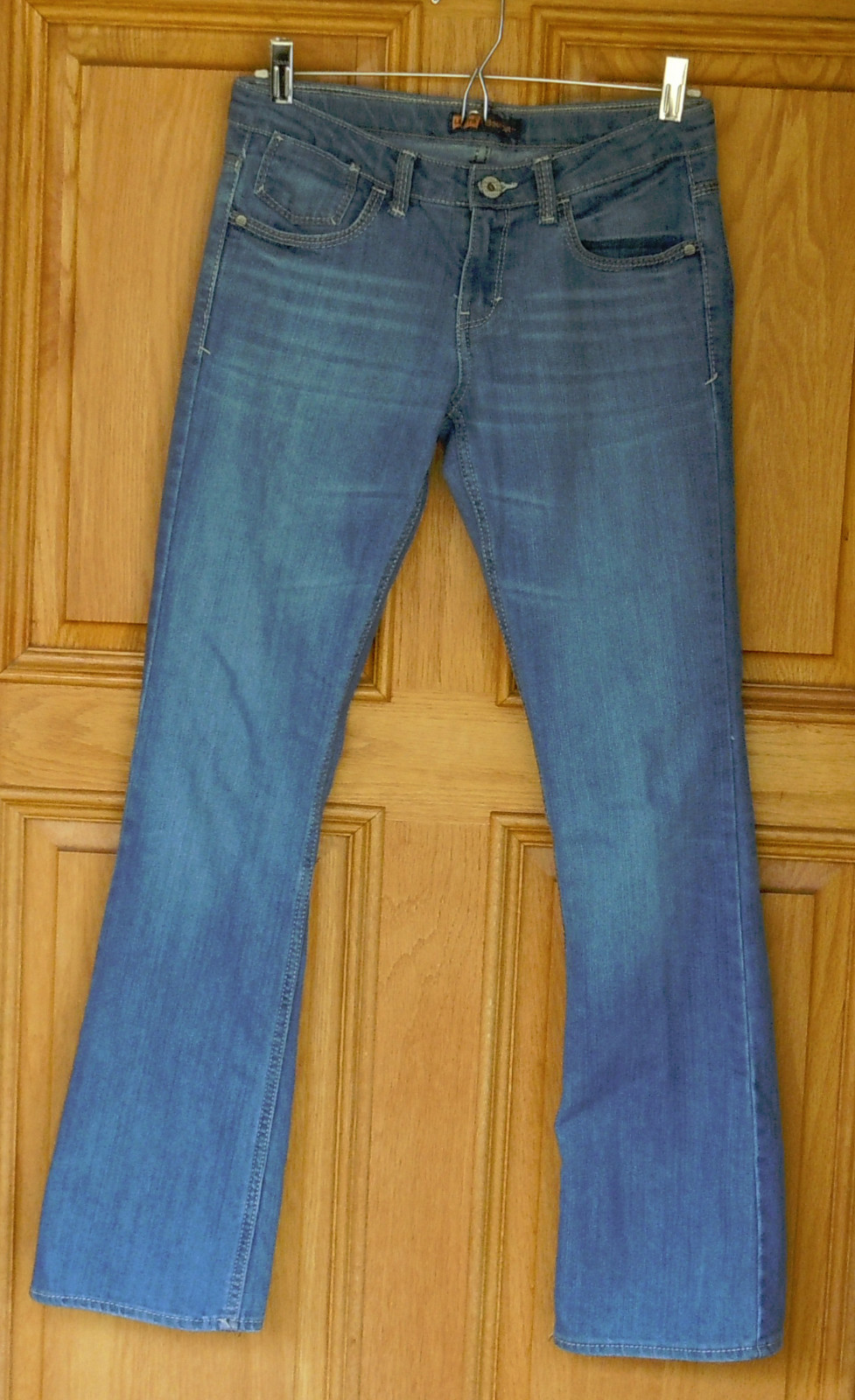 Picture 1 of 3