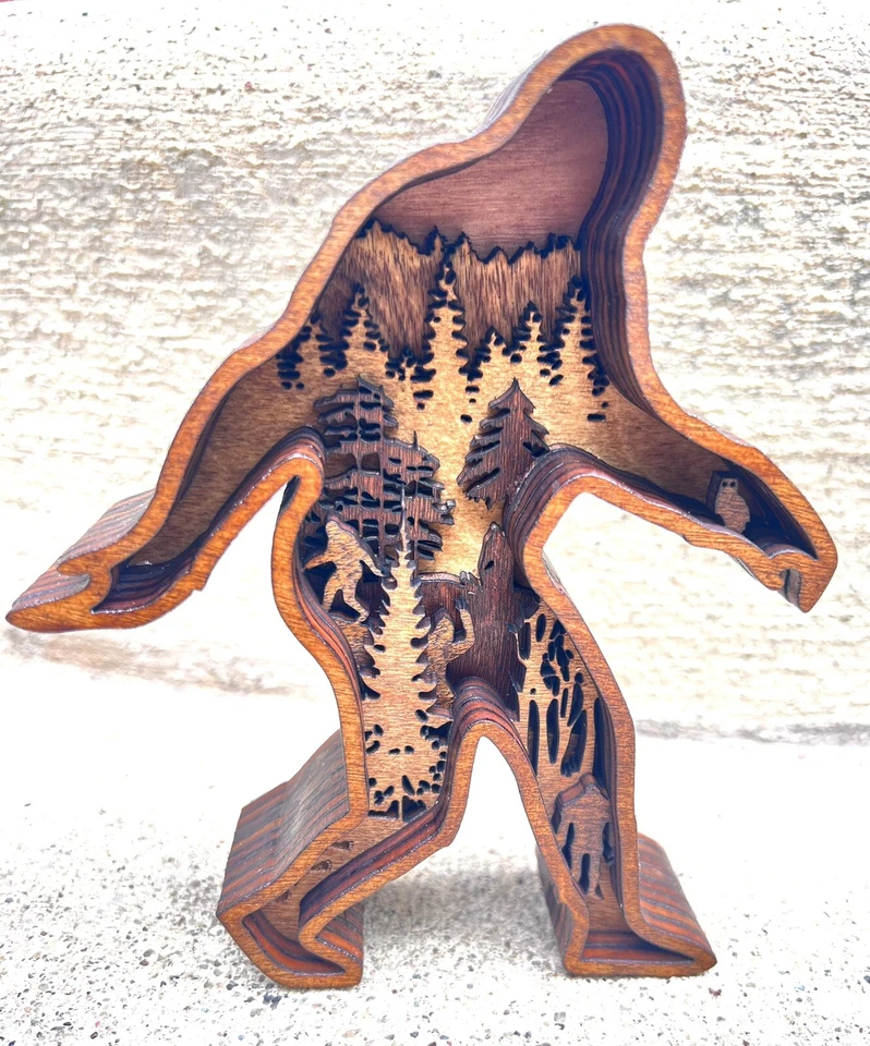 "Estatua Bigfoot Sasquatch 6"" madera multicapa" Foto 2 de 4