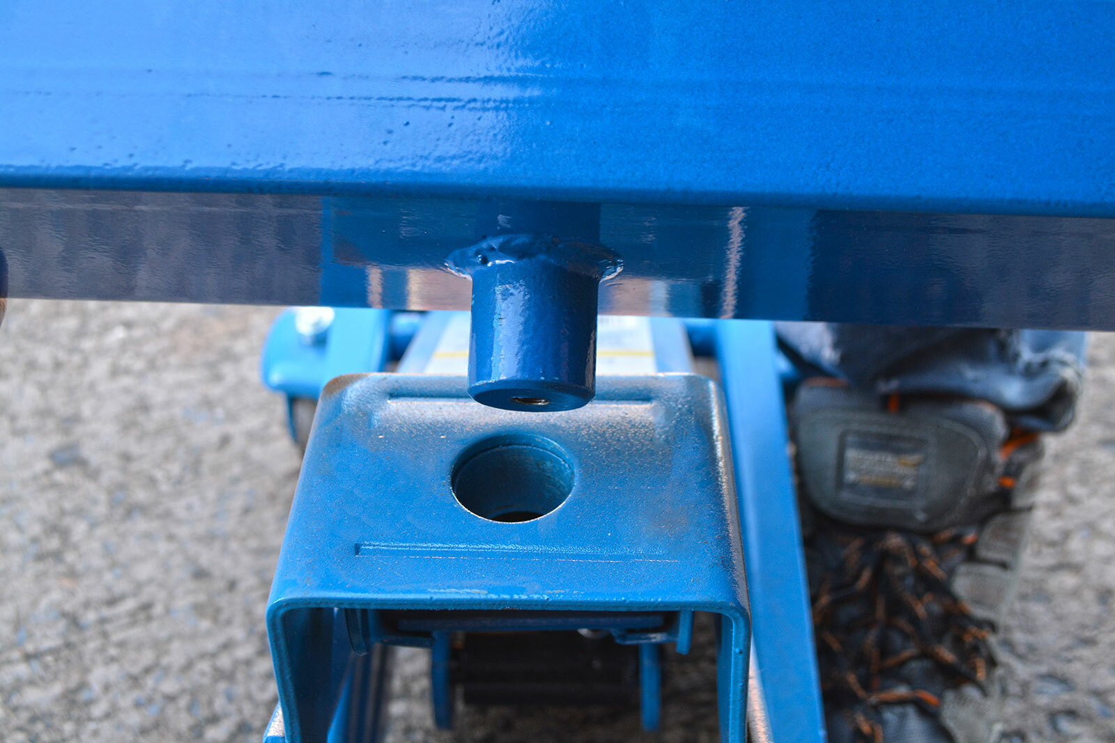 Vehicle Car Cross Trolley Jack Beam Adapter 2 Ton Lifting Adjustable