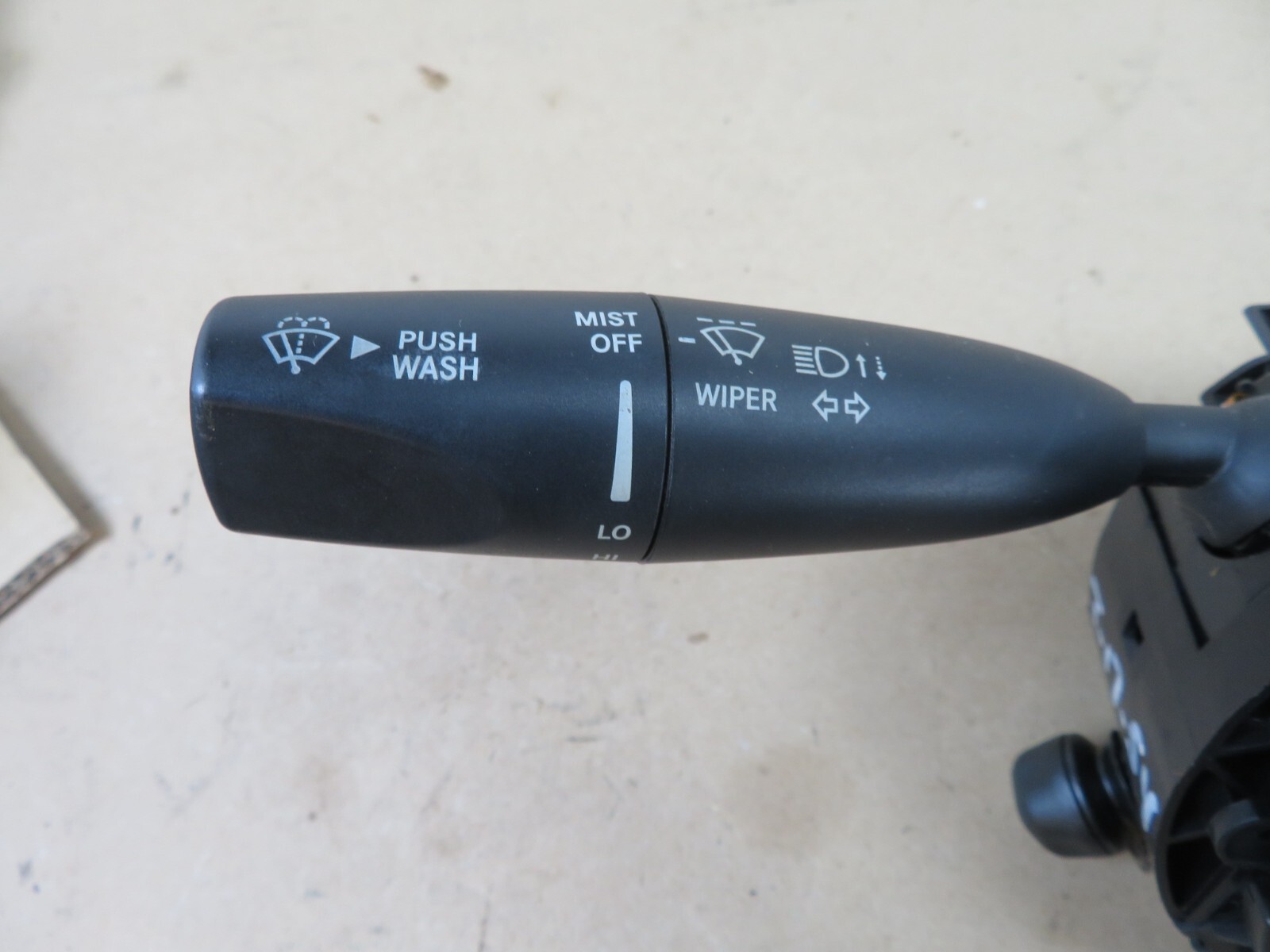 2014-2017 MASERATI GHIBLI STEERING COLUMN MULTIFUNCTION CONTROL SWITCH OEM