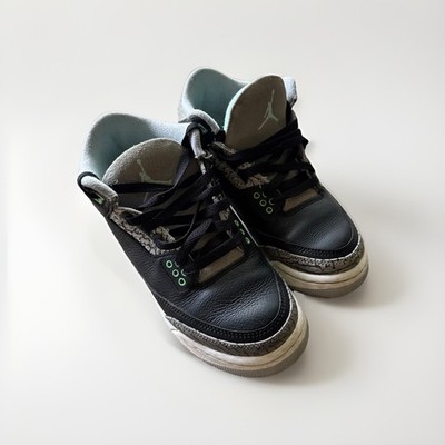 Nike Air Jordan 3 Retro GS Black Grey Mint Green Glow Size 5Y DM0967-031