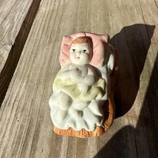 Baby Jesus Nativity Figurine Nativity In Manger  Statue Figure