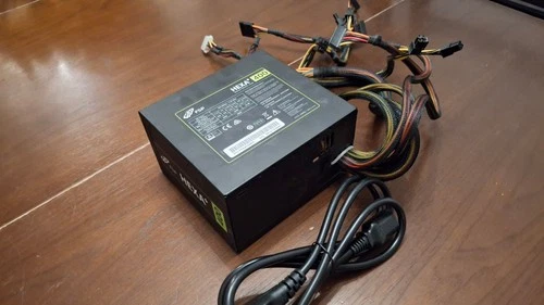 Netzteil FSP HEXA SERIES HE-400 400W ATX 20+4-PIN SATA MOLEX FDD ATX12V PCIe