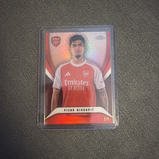 2025-26 TOPPS CHROME ARSENAL Piero Hincapie Red 2/5