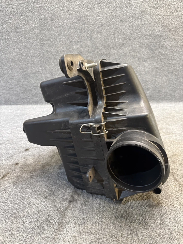 Dodge Caravan Town Country 2011 a 2020 limpiador de caja de admisión de aire de 3,6 L J7527 Foto 2 de 4