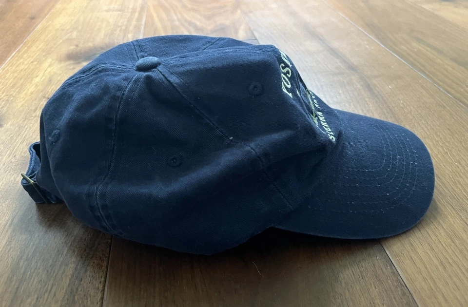 Gorra/Sombrero Brandy Melville Yosemite Ajustable Unisex Bordado Azul Marino Foto 3 de 4