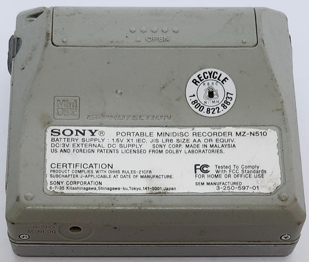 Sony Net MD Walkman MZ-N510 Type-S MiniDisc Player/Recorder Silver