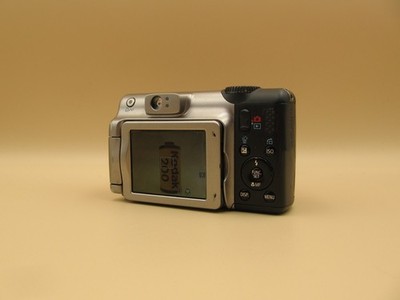 Canon PowerShot A650 IS 12.1MP CCD Flip Screen CCD Digital Camera