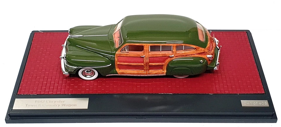 Matrix 1/43 Scale MX20303-073 - 1942 Chrysler Town & Country - Green - Image 4 of 4