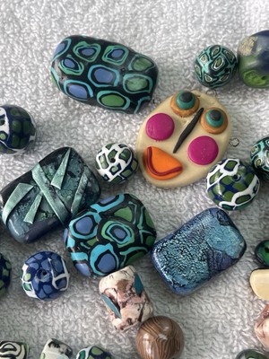 Lot Of Polymer Clay Beads, Some Pam Wynn Made!  Fun Sizes Colors And Shapes!