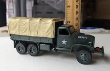 1:48 O Scale U.S. Army WWII Cargo Troop Truck CCKW-353 Deuce a Half Model Train