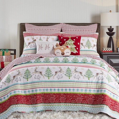 Levtex Home Merry & Bright Collecion - Comet and Cupid Quilt - King-Microfiber - Picture 6 of 7