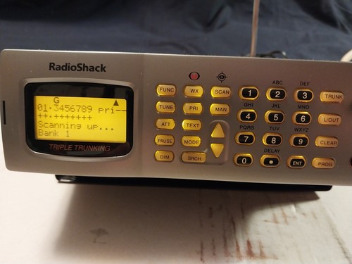 Radio Shack Triple Trunking Pro-163 Scanner 20-163 - Barely Used - Works - Zdjęcie 2 z 21